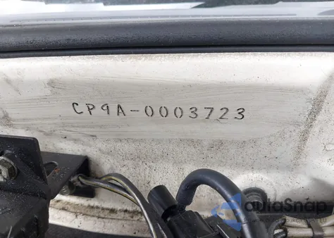 1998 Mitsubishi Lancer z USA, uszkodzony, nr VIN CP9A0003723